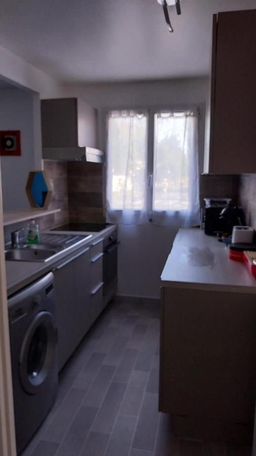 Appartement Cosy - Disneyland & Villages Nature Villeneuve-Saint-Denis Exterior foto