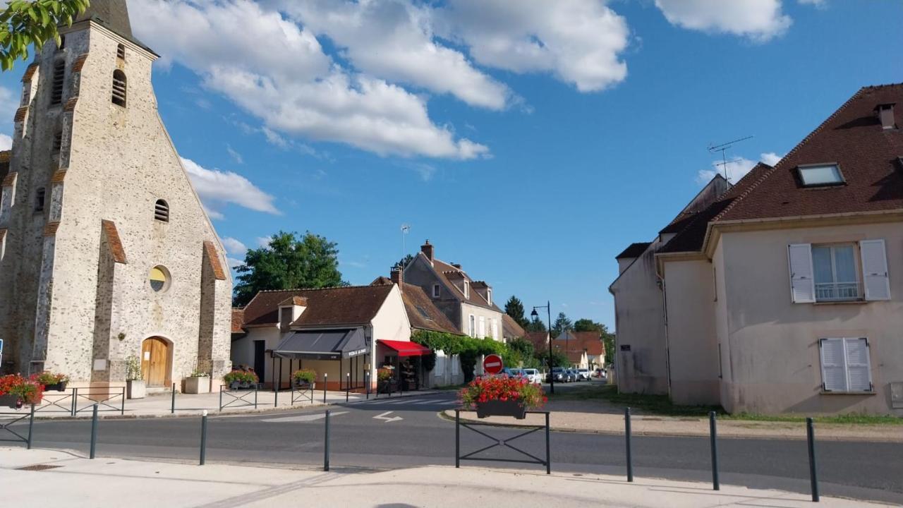 Appartement Cosy - Disneyland & Villages Nature Villeneuve-Saint-Denis Exterior foto